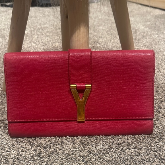 ❤️❤️❤️Last Chance❤️❤️❤️Yves Saint Laurent Bold Red Clutch - Picture 1 of 12